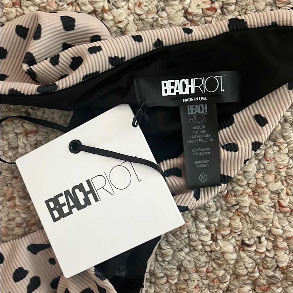 Beach Riot Bikini - Picture 3 of 3
